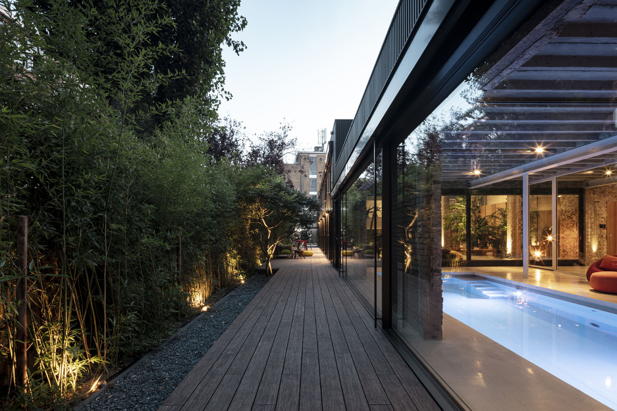 Villa West