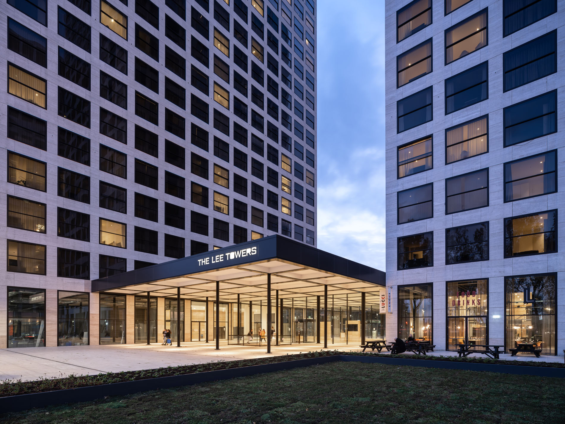 Bekijk afbeelding Lee Towers als vergroting